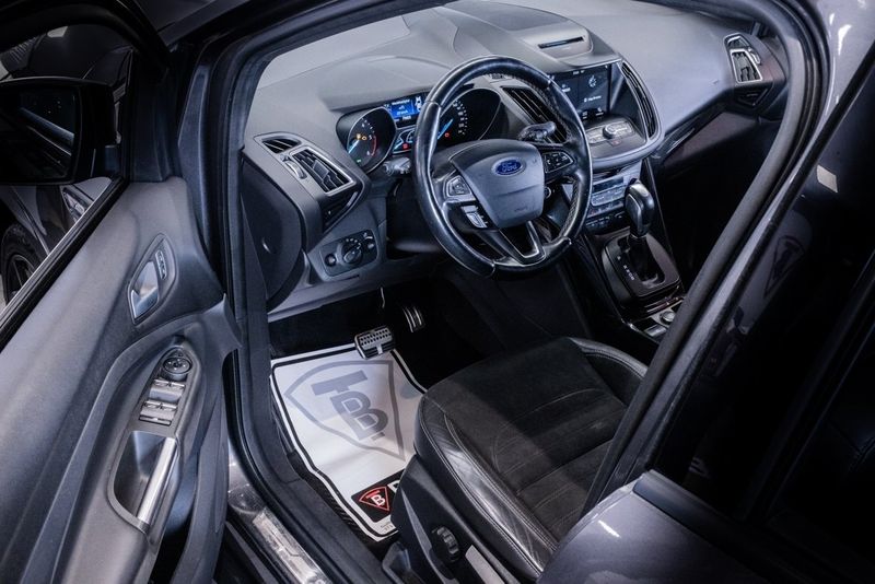 Ford Kuga bild 12