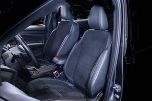 Ford Kuga bild 14