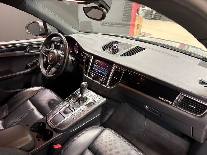 Porsche Macan bild 15