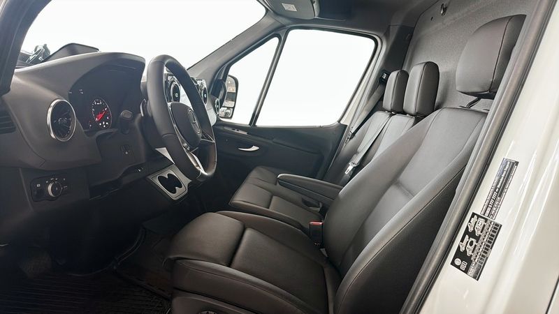 Mercedes Sprinter bild 3