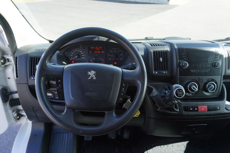Peugeot Boxer bild 11