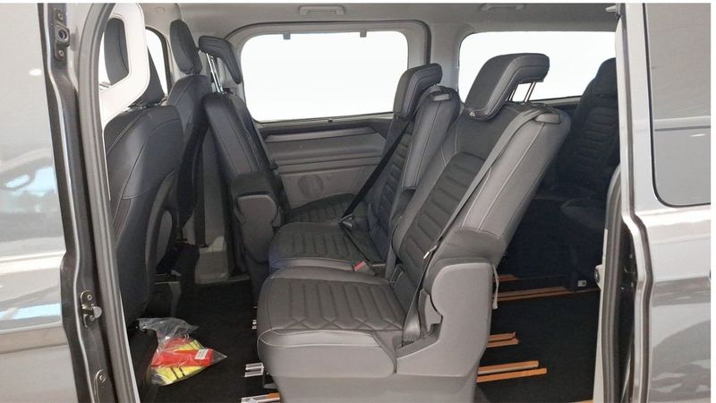 Ford Tourneo Custom bild 10