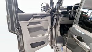 Ford Tourneo Custom bild 8