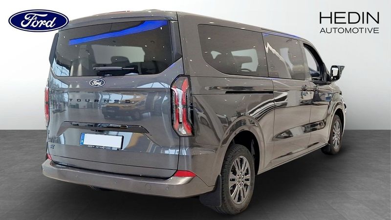 Ford Tourneo Custom bild 2