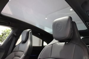 Porsche Taycan bild 21