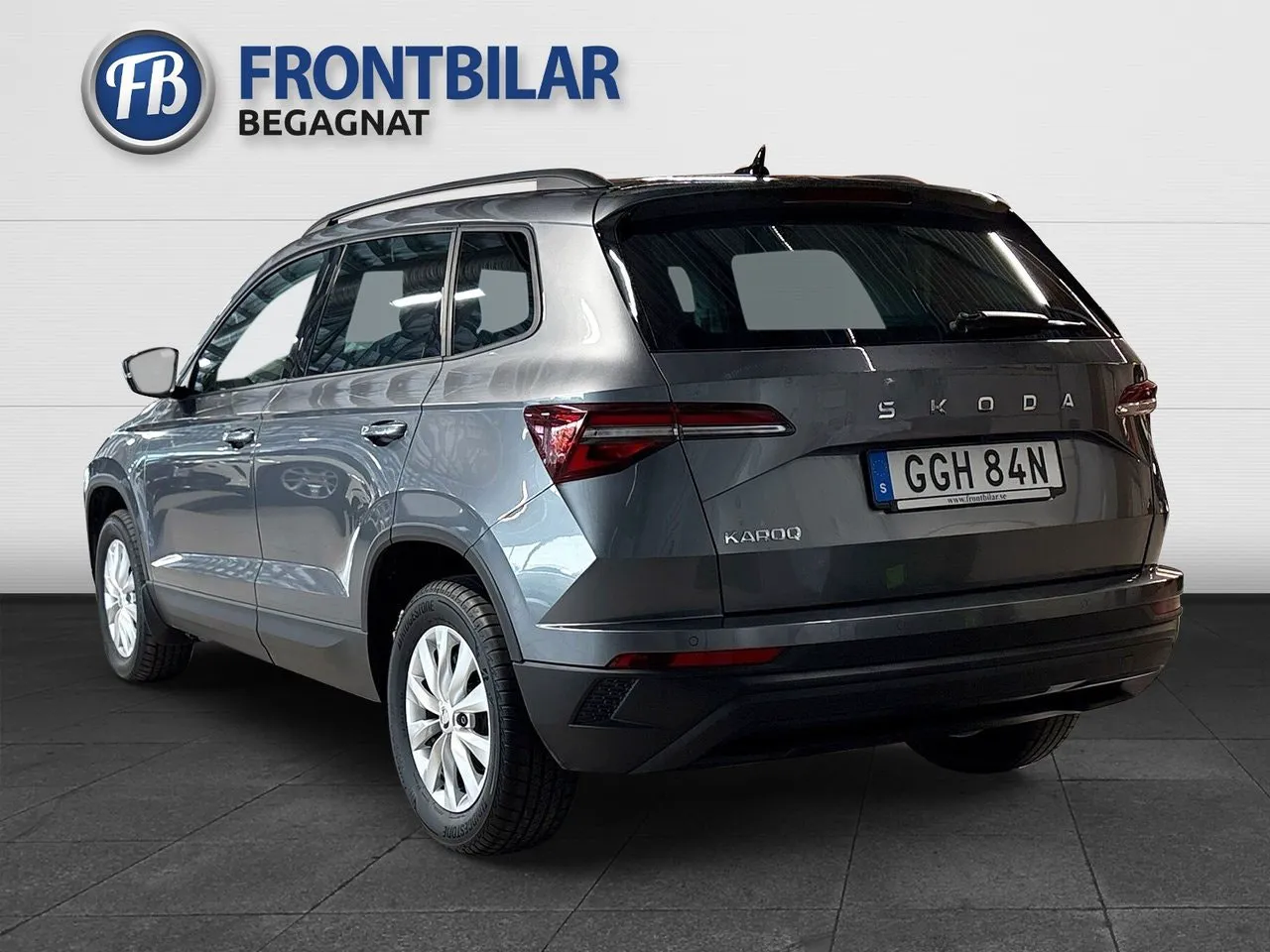 Vehicle image 7