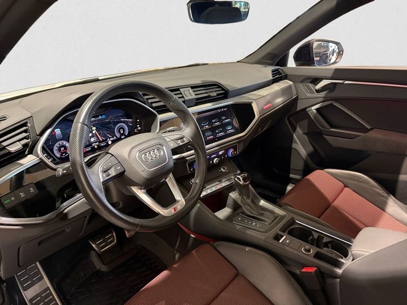 Audi Q3 bild 8