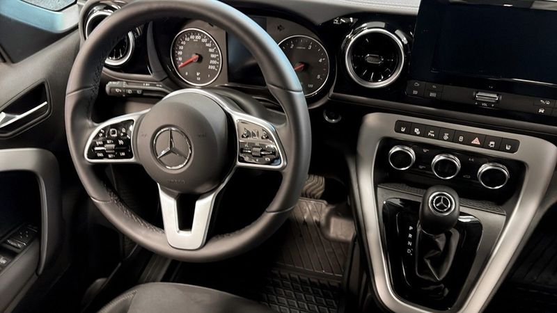 Mercedes T180 bild 4