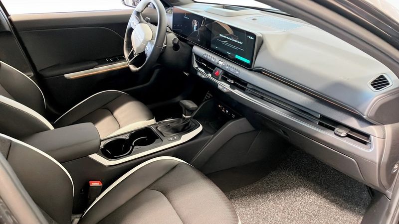 Kia K4 bild 3