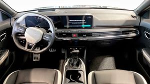 Kia K4 bild 4