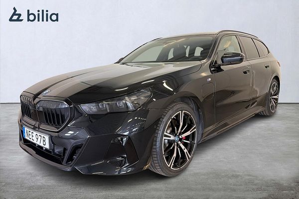 BMW 530 e xDrive Touring M Sport Pro / H&K / Drag / Keyless - 2025