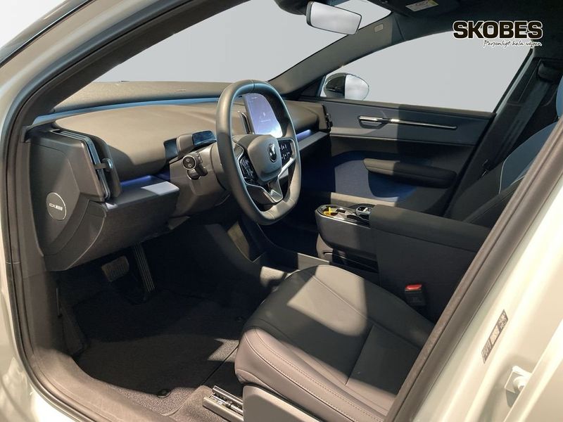 Volvo EX30 bild 9