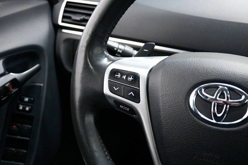 Toyota Verso bild 15