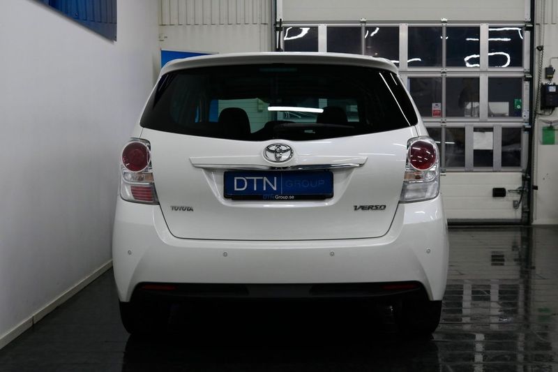 Toyota Verso bild 4