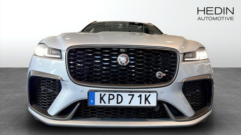 Jaguar F-Pace bild 16