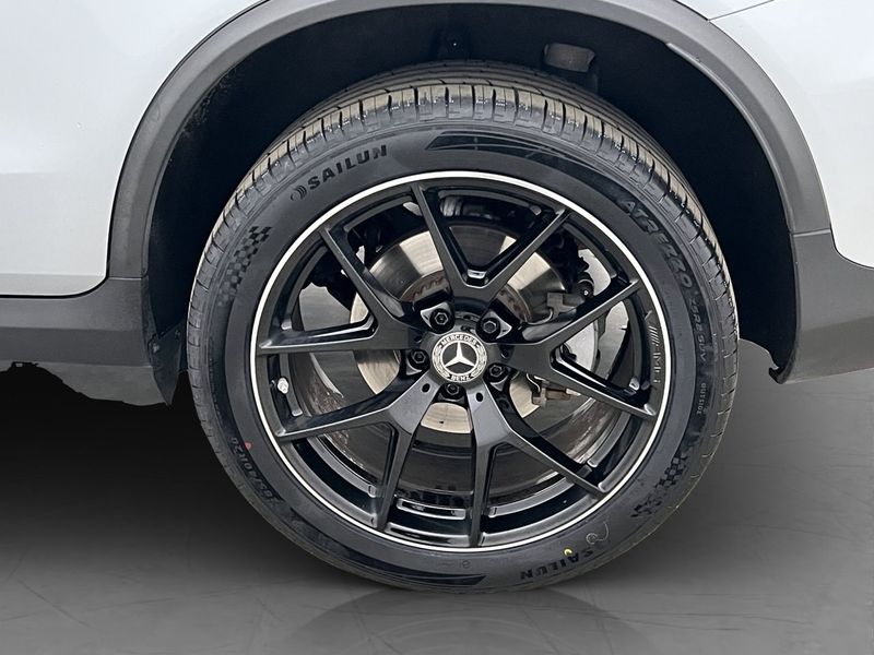Mercedes GLC300 bild 35