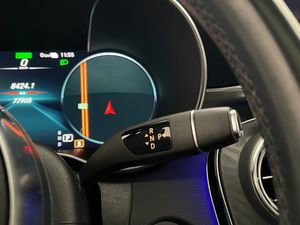 Mercedes GLC300 bild 30