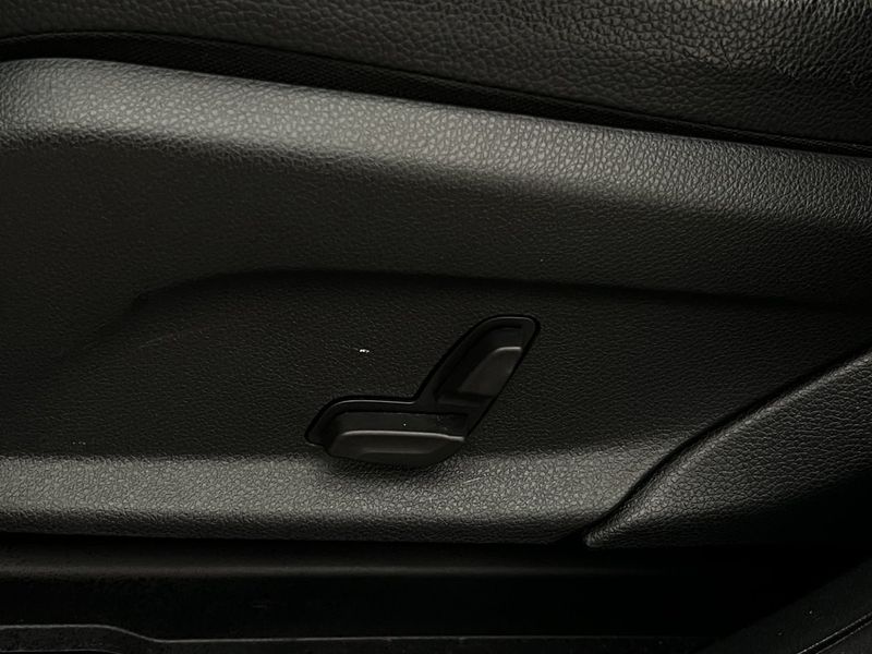 Mercedes GLC300 bild 33
