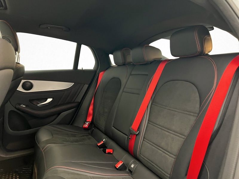 Mercedes GLC300 bild 25