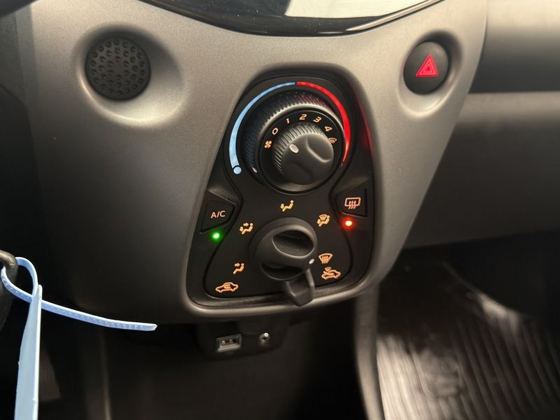 Toyota Aygo bild 15