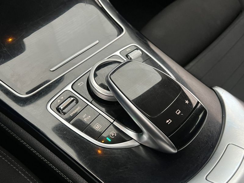 Mercedes GLC220 bild 16
