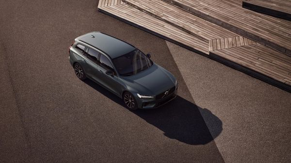 Volvo V60 T6 Plus Dark Nordic Edition Företagsleasing-kampanj - 2027