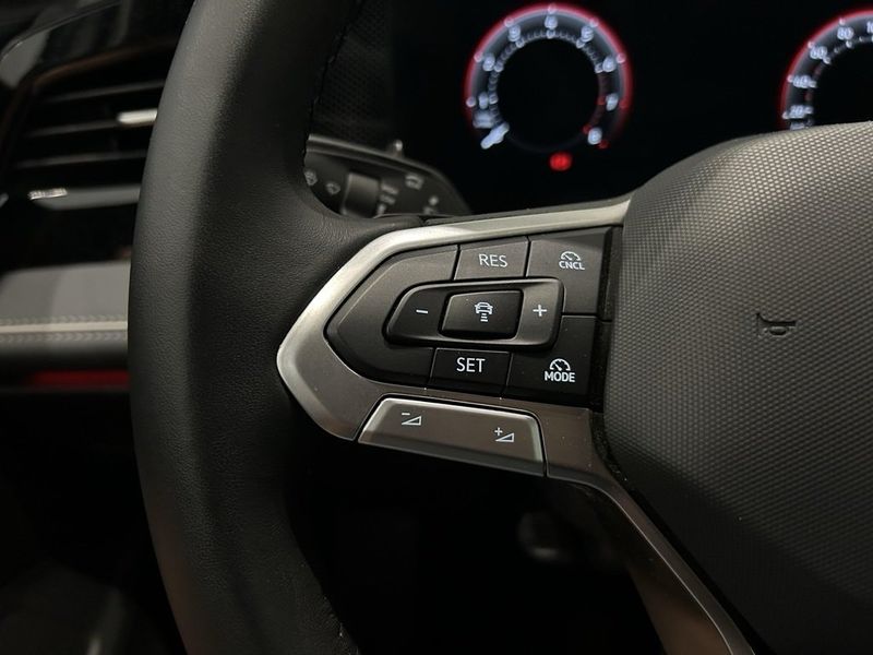 Volkswagen Passat bild 11