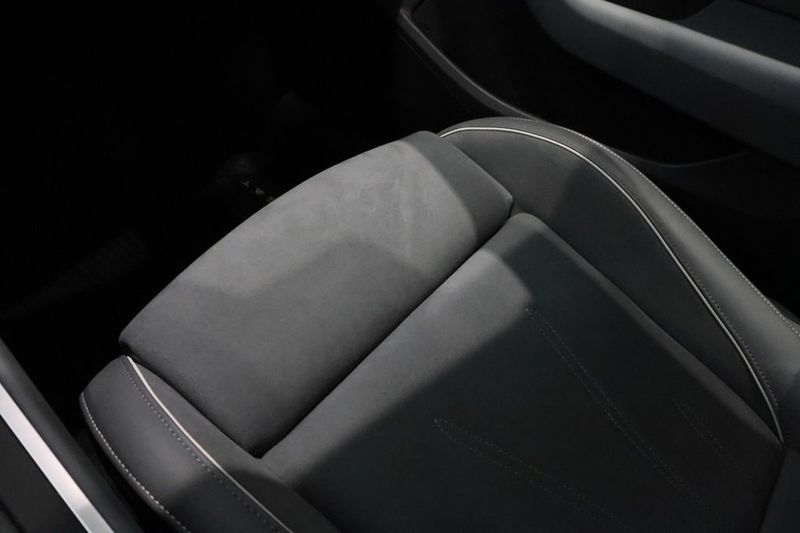 Volkswagen Passat bild 21