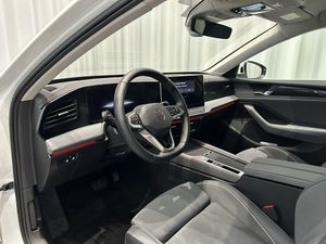 Volkswagen Passat bild 9