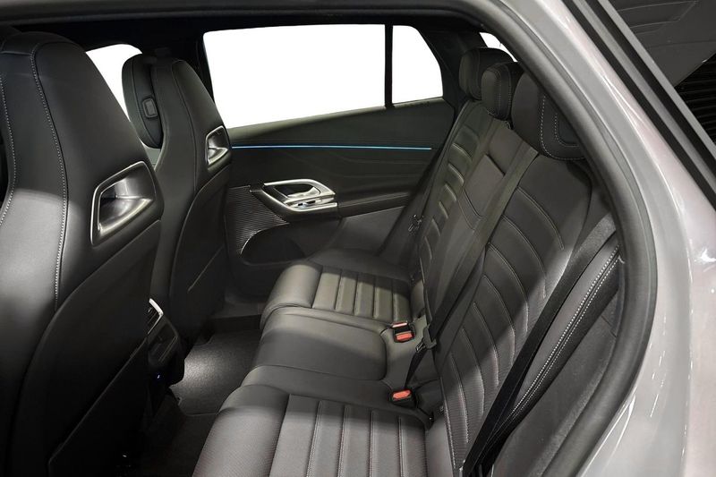 Mercedes GLC400 bild 18