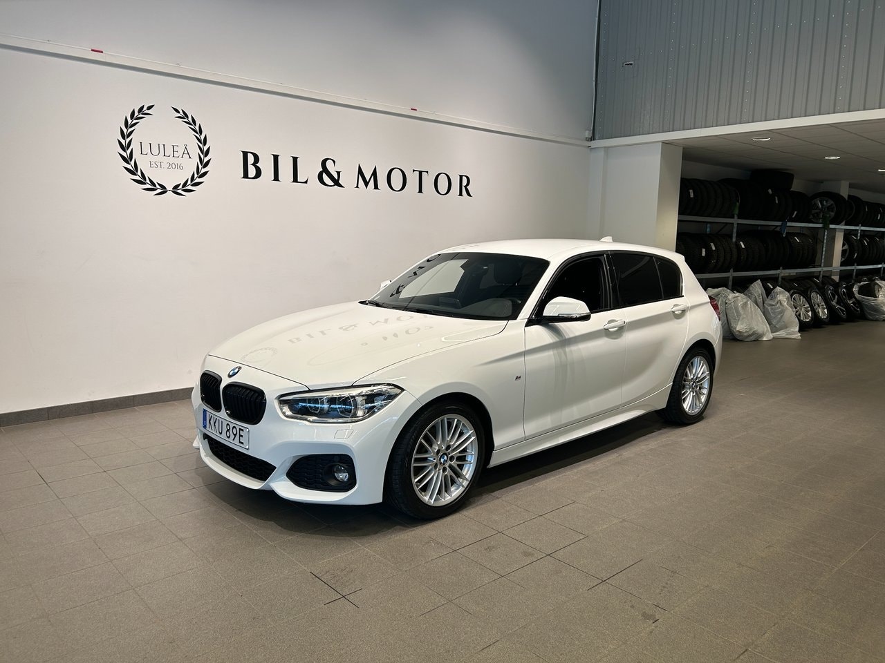 BMW 118