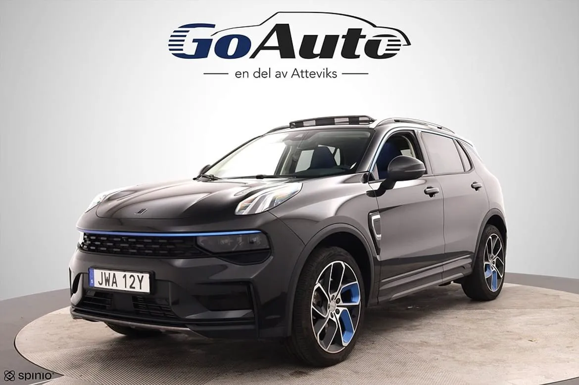 Vehicle image 5
