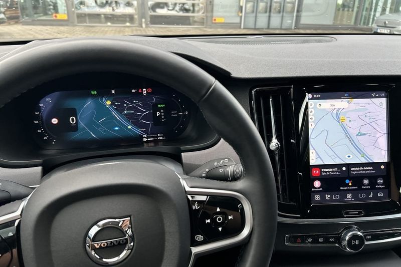 Volvo V90 bild 24