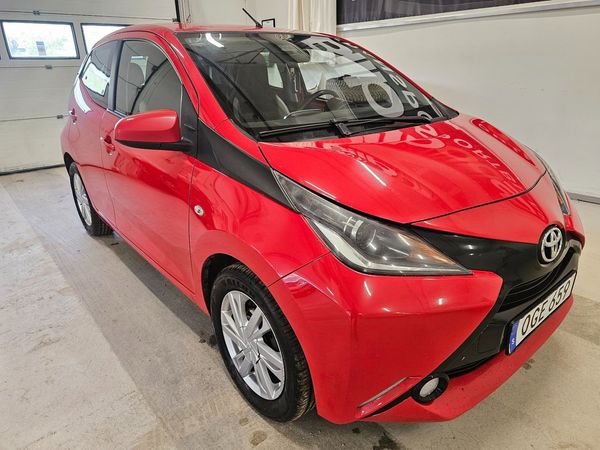 Toyota Aygo 5-dörrar 1.0 VVT-i X-PLAY Touch Euro 6 - 2016