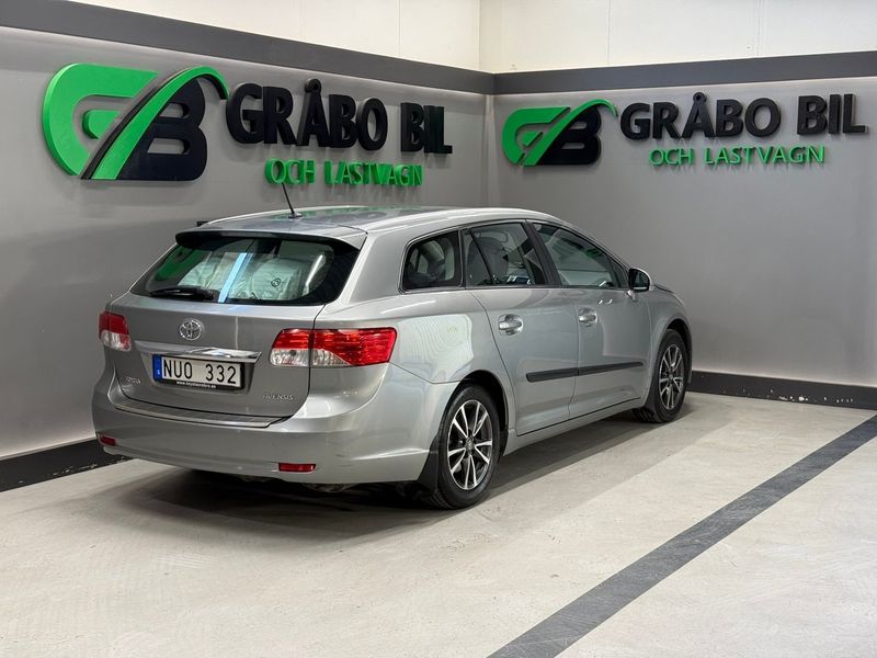 Toyota Avensis bild 5