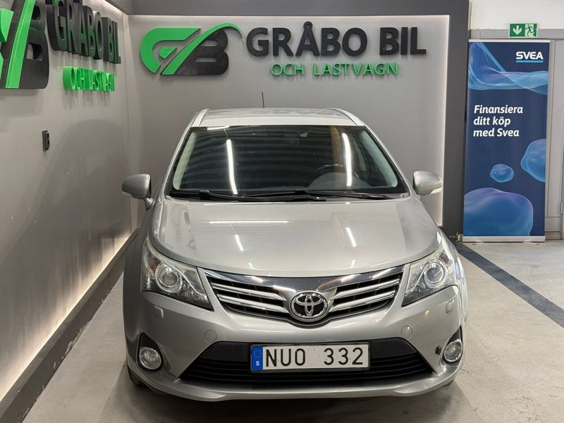 Toyota Avensis bild 4