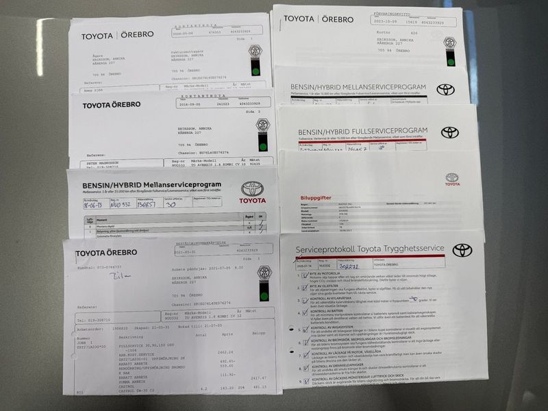 Toyota Avensis bild 18