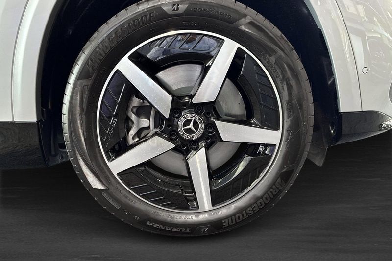 Mercedes GLB350 bild 5
