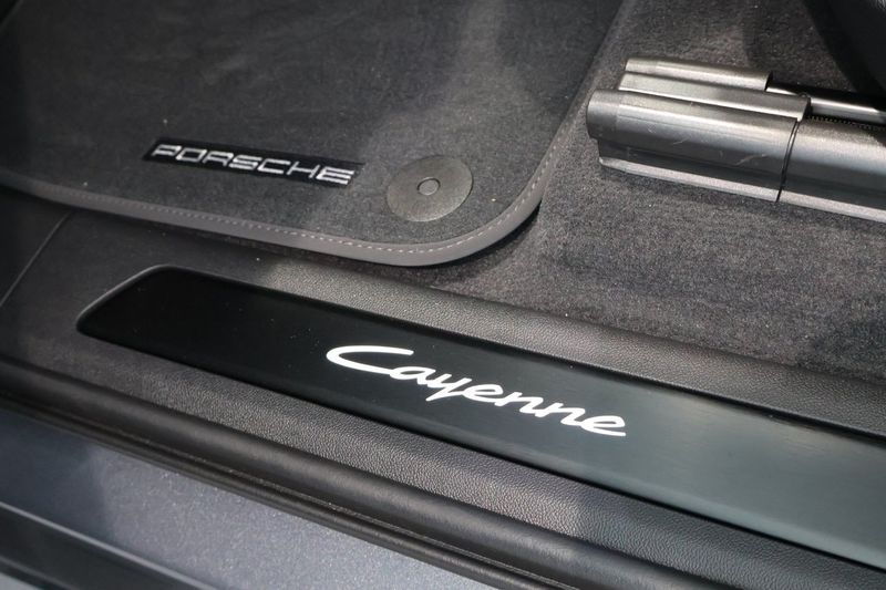 Porsche Cayenne bild 13