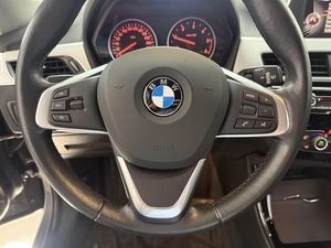 BMW X1 bild 12