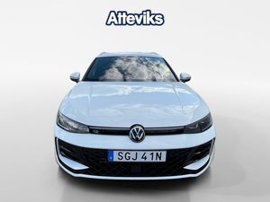 Volkswagen Passat bild 13