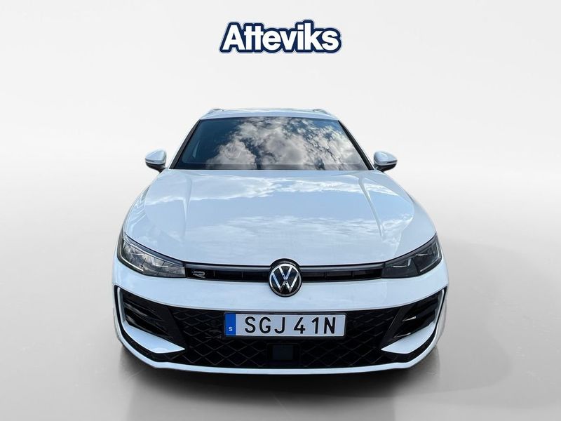 Volkswagen Passat bild 13
