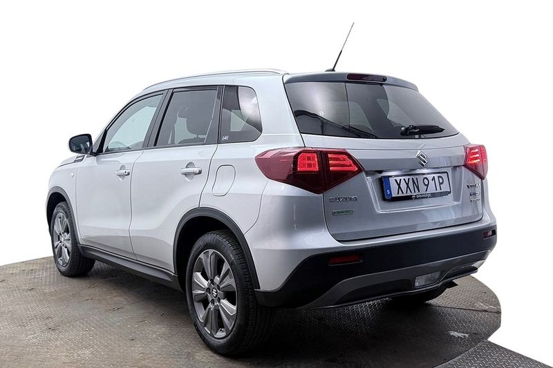 Suzuki Vitara bild 9