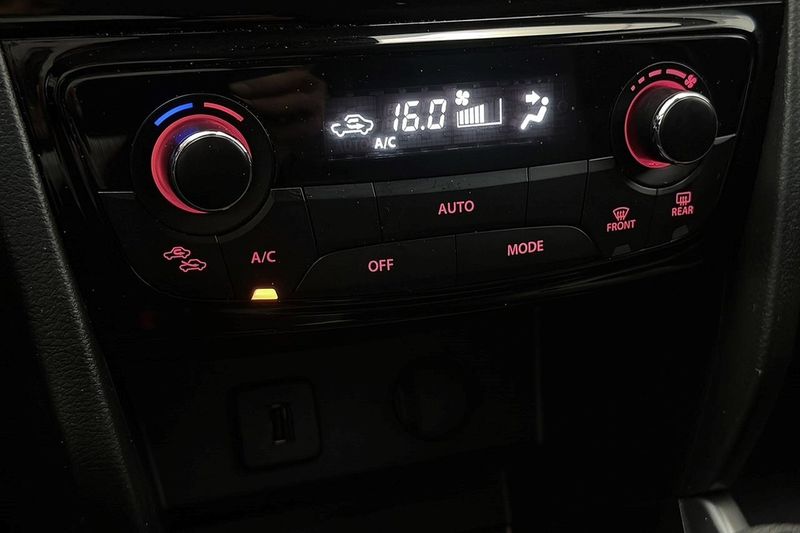 Suzuki Vitara bild 23
