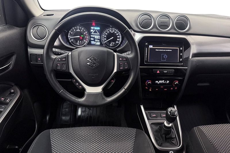 Suzuki Vitara bild 17