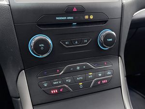 Ford Galaxy bild 30