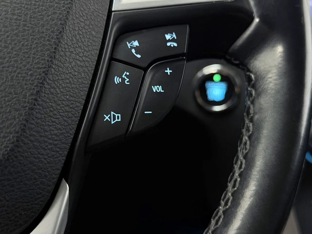 Vehicle image 23
