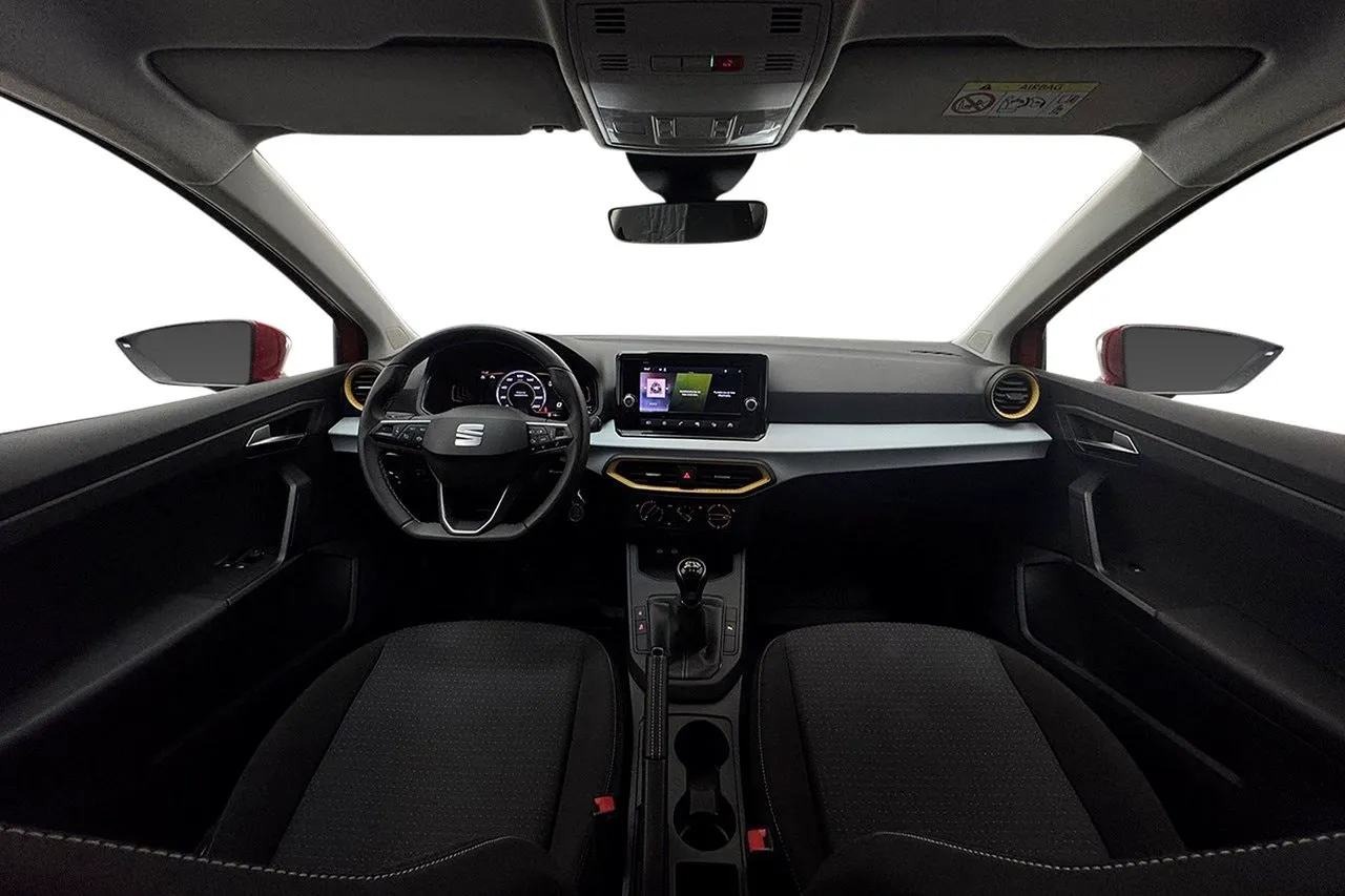 Vehicle image 14