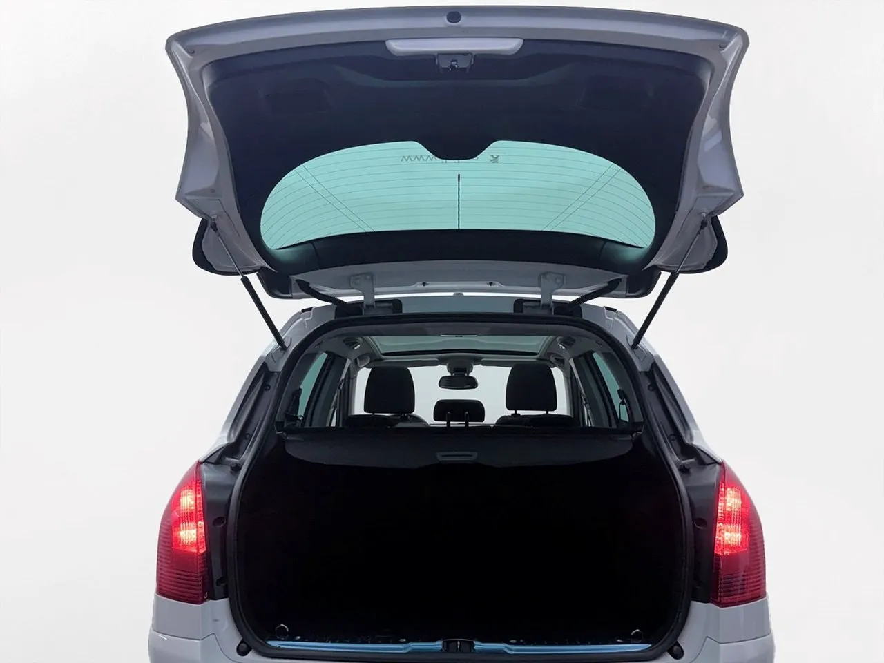 Vehicle image 21
