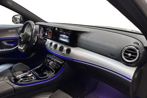 Mercedes E220 bild 9